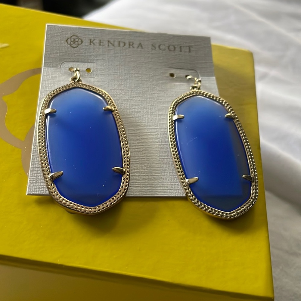 Kendra Scott earrings